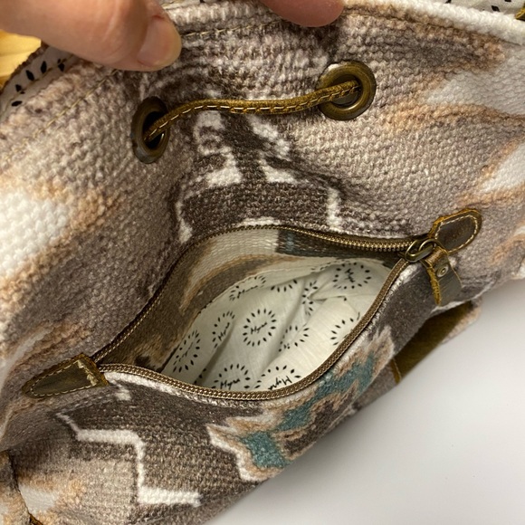 NWT Myra Bag Leather and Patterned Fabric Bucket Bag. - Picture 7 of 13